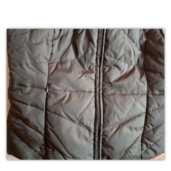 Kenneth Cole Reaction Womens Quilted Black Puffer Vest S/CH Lightweight - Picture 6 of 9